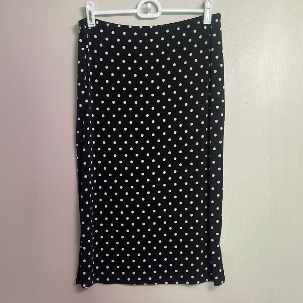 New Directions Black and White Pencil Skirt